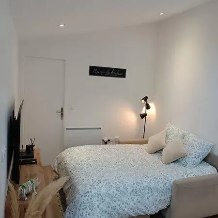 Superbe T2 Au Coeur De Lalande+parking Prive *