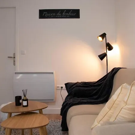 Superbe T2 Au Coeur De Lalande+parking Prive Apartamento *