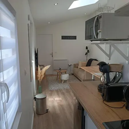 Apartament Superbe T2 Au Coeur De Lalande+parking Prive *