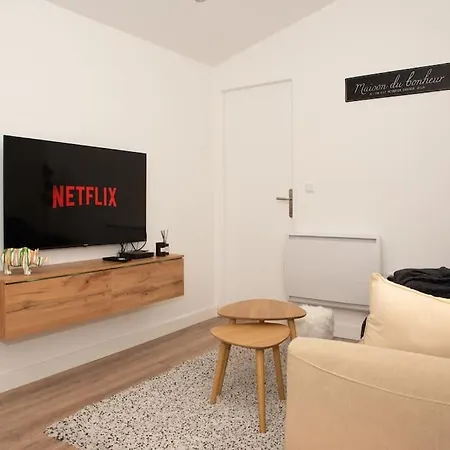 Apartamento Superbe T2 Au Coeur De Lalande+parking Prive